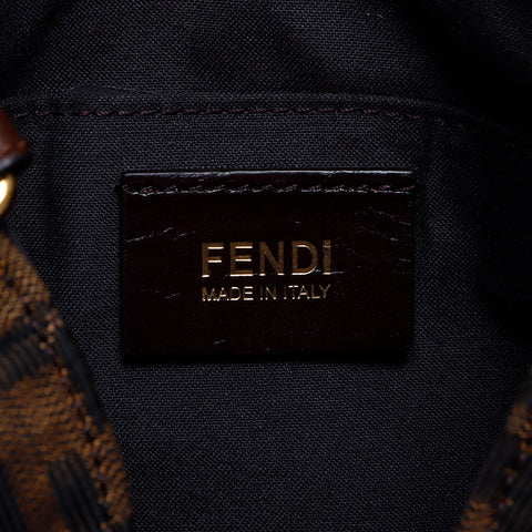 フェンディ FENDI ズッカ ショルダーバッグ ブラウン WS7886