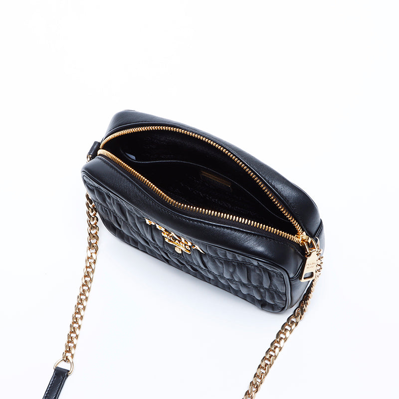 プラダ PRADA マトラッセ チェーン レザー ショルダーバッグ ブラック