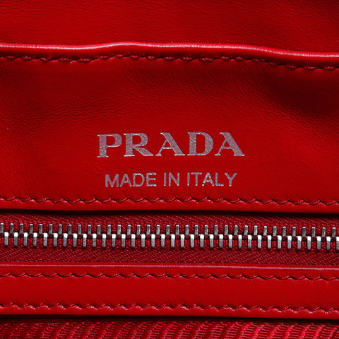 prada图摄像头袋银五金肩袋红色WS7894