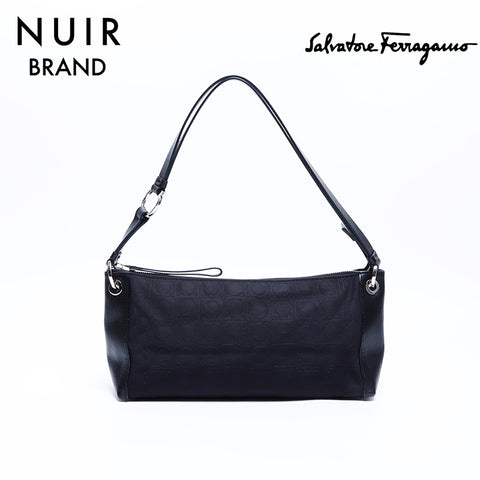 Salvatore Ferragamo Salvatore Ferragamo All-over pattern Silver hardware Shoulder bag Black WS7895