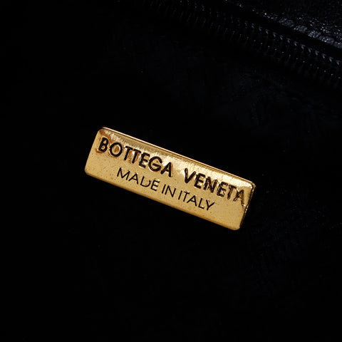 ボッテガヴェネタ BOTTEGAVENETA イントレチャート ミニチェスタ ショルダーバッグ ブラック WS8121