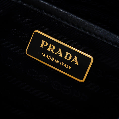 プラダ PRADA デニム 刺繍 リュック・デイパック ブルー WS8136