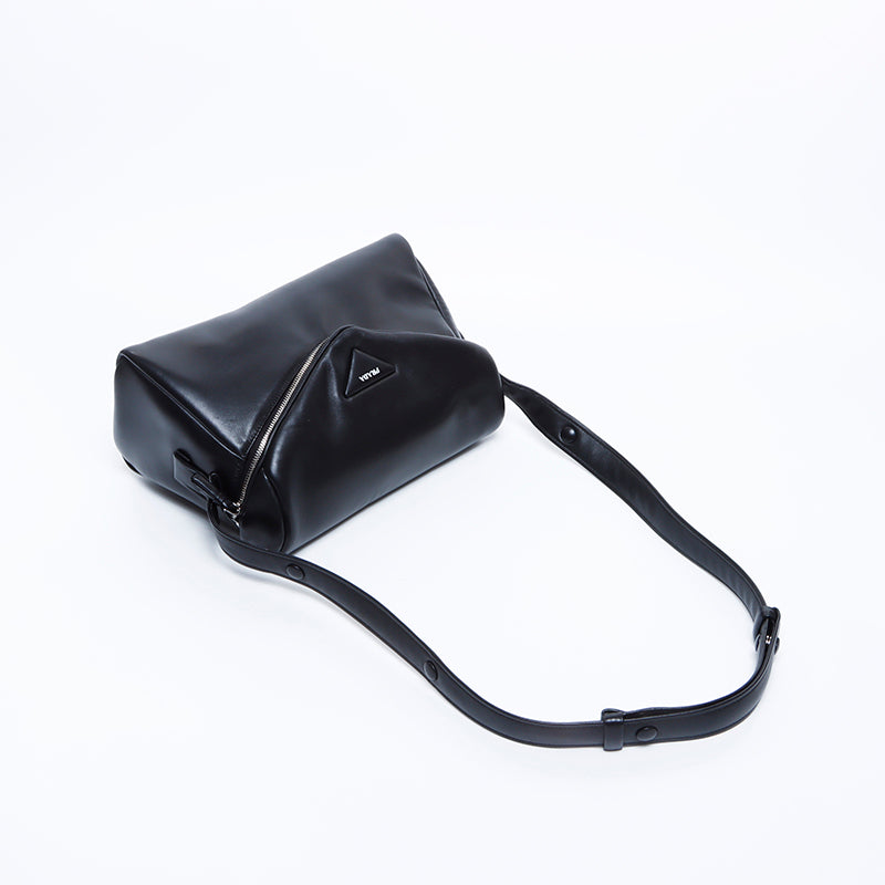 プラダ PRADA レザー ショルダーバッグ ブラック WS8148 – NUIR VINTAGE