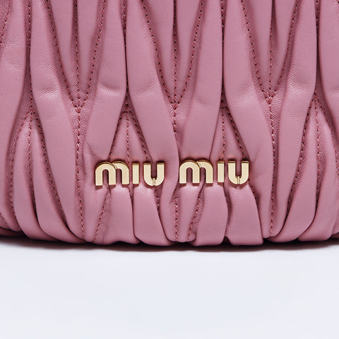 ミュウ ミュウ Miu Miu マテラッセ レザー 巾着 ショルダーバッグ ピンク WS8151