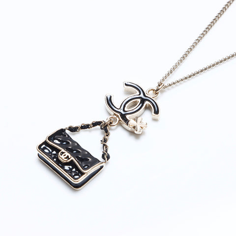 シャネル CHANEL B12A マトラッセモチーフ ココマーク  ピアス ゴールド WS8172