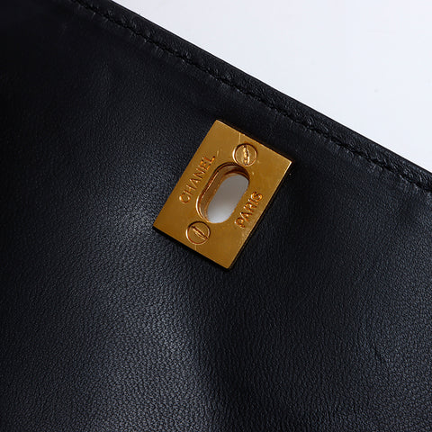 Chanel Chanel Nr. 5 Kokos Marke Krokodil -Leder -Ketten -Umhängetasche Schwarz WS8311