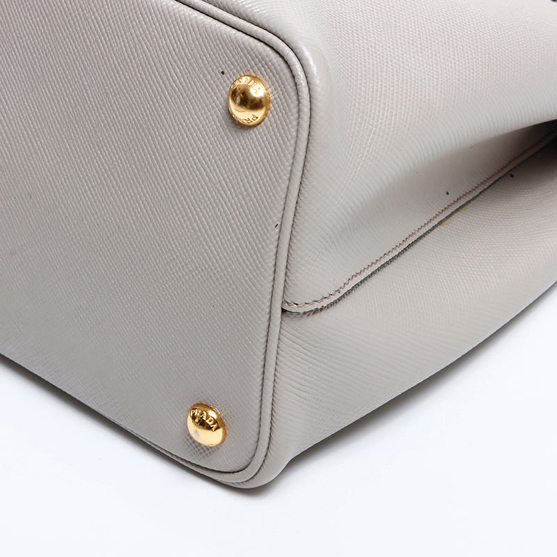 プラダ PRADA 2way サフィアーノレザー 三角ロゴ トートバッグ プラダ PRADA 2way サフィアーノレザー 三角ロゴ トートバッグ