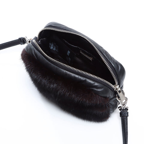 Prada Leather Fur银色金属缝与肩袋黑色WS8405