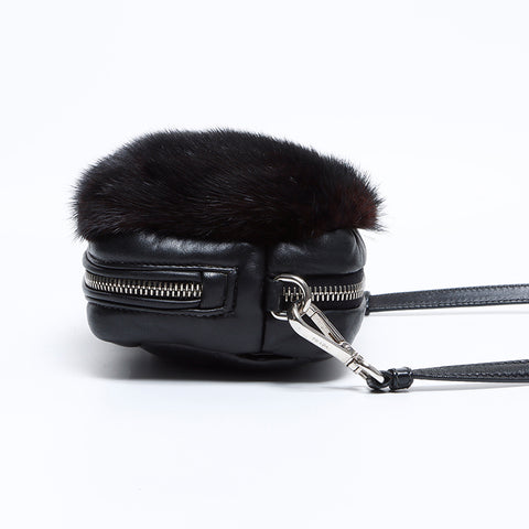 Prada Leather Fur银色金属缝与肩袋黑色WS8405