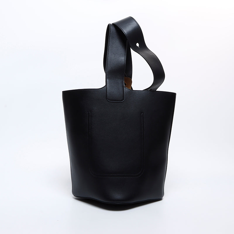 ロエベ LOEWE ペブルバケット レザー ショルダーバッグ ブラック