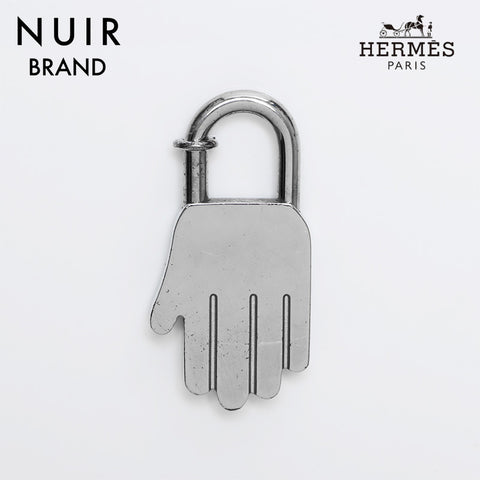 エルメス HERMES 2002 カデナ ハンドモチーフ チャーム シルバー WS8491 – NUIR VINTAGE