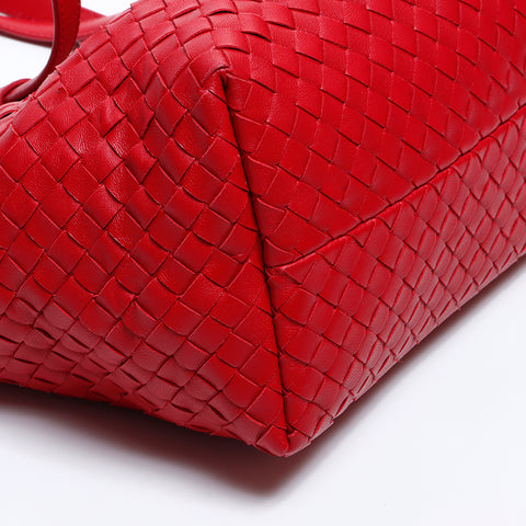 ボッテガヴェネタ BOTTEGAVENETA イントレチャート ショルダーバッグ レッド WS8493