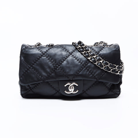 シャネル CHANEL 14番台 ウルトラステッチ シルバー金具 ショルダーバッグ ブラック WS8505