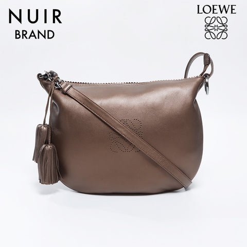 Loewe Anagram带有流苏，棕色肩带，WS8601