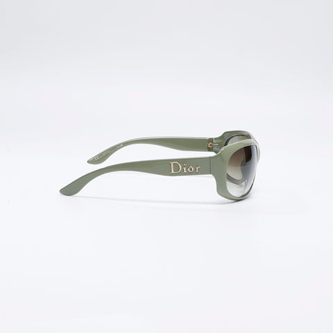 Christian Dior Gradient Lens Side Logo Sunglasses Green WS8611