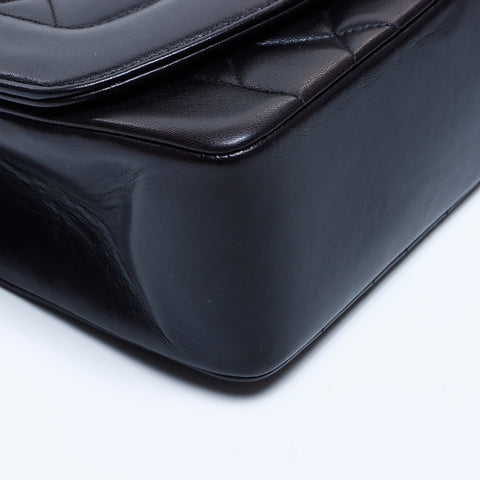 Chanel Diana 25 No. 3 Lambskin Matelasse连锁可可标记肩袋黑色WS8633