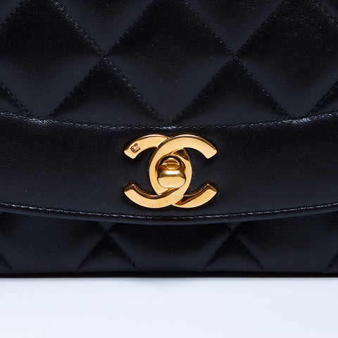 Chanel Diana 25 No. 3 Lambskin Matelasse连锁可可标记肩袋黑色WS8633