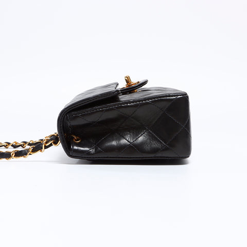 極美品 シャネル CHANEL 4番台 ミニマトラッセ ラムスキン ショルダーバッグ  ブラック WS8643