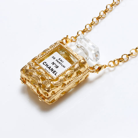 シャネル CHANEL 香水ケース N19 ネックレス ゴールド WS8666