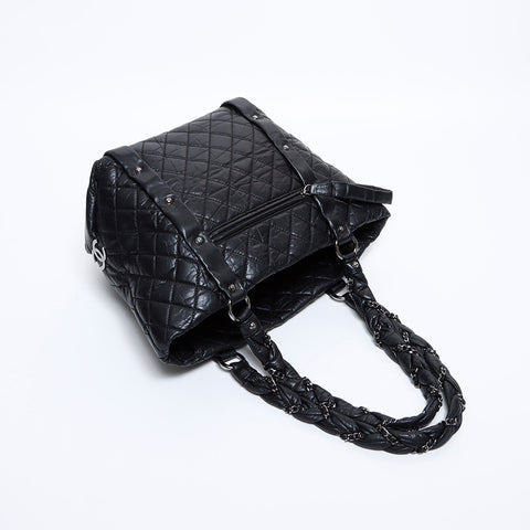 シャネル CHANEL 10番台 スタッズ チェーン レザー シルバー金具 トートバッグ ブラック WS8788