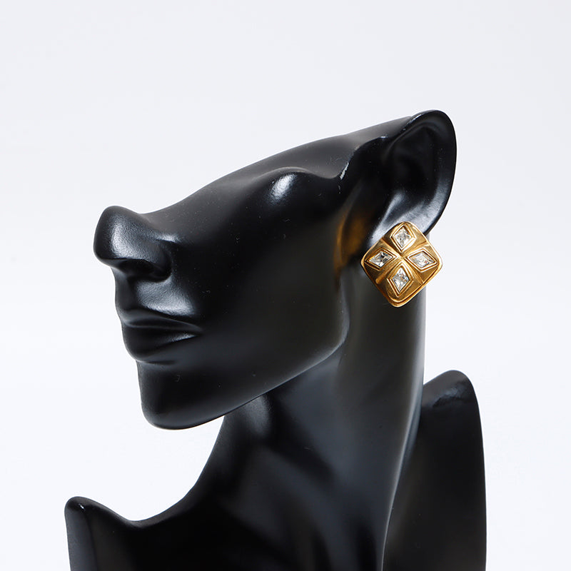 CHANELイヤリング　ヴィンテージ 楽天市場】シャネル イヤリング ヴィンテージ ラインストーン