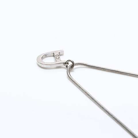Christian Dior Silver Alphabet D Logo Halskette Silber WS8982