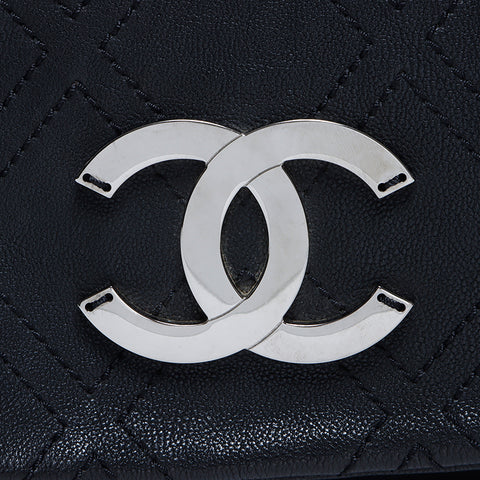 香奈儿香奈儿（Chanel Chanel）第10个鱼子酱皮肤可可标记肩袋黑色WS9051