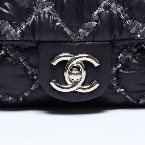 シャネル CHANEL 14番台 ナイロン パリビザンス ターンロック ココマーク マトラッセ  ショルダーバッグ ブラック WS9201