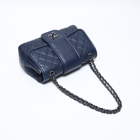 Chanel Chanel 23 Lambe Matelasse Coco Mark Sac épaule Navy WS9202