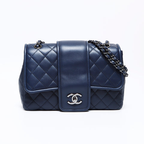 Chanel Chanel 23 Lambe Matelasse Coco Mark Sac épaule Navy WS9202