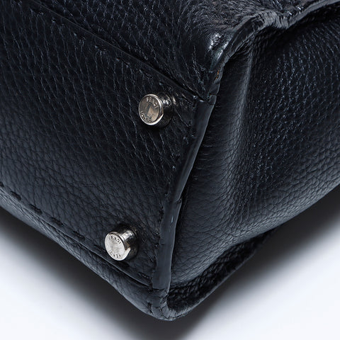 Fendi Peekaboo银硬件肩带黑色WS9218