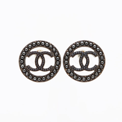 CHANEL A17 COCO Mark Round Pierce Silver WS9564