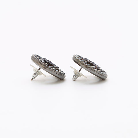 CHANEL A17 COCO Mark Round Pierce Silver WS9564