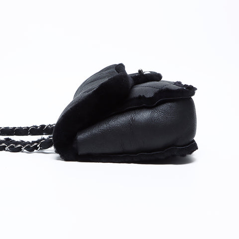Chanel Chanel Nr. 9 Matelasse Mouton Doppelketten -Umhängetasche Schwarz WS9600