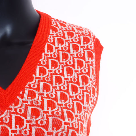 Christian Dior Größe: L Trotter-Strick-V-Ausschnitt-Weste rot WS9679