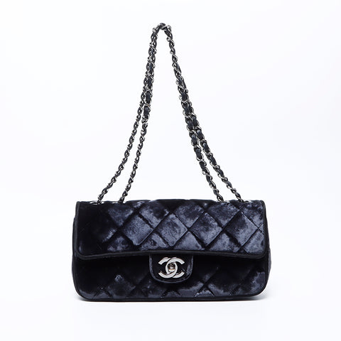 シャネル CHANEL 10番台 ベロアベルベット マトラッセ ショルダーバッグ ブラック WS9693