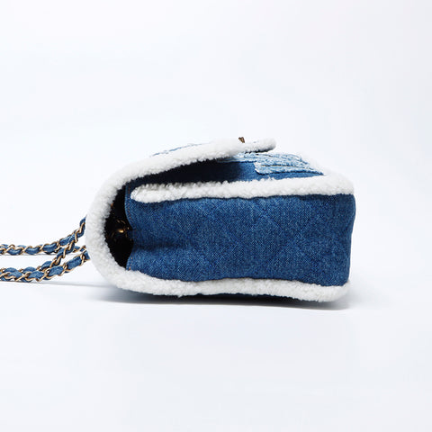 Chanel Chanel 28. Denim Mouton Egypt Line -Umhängetasche Blau WS9714