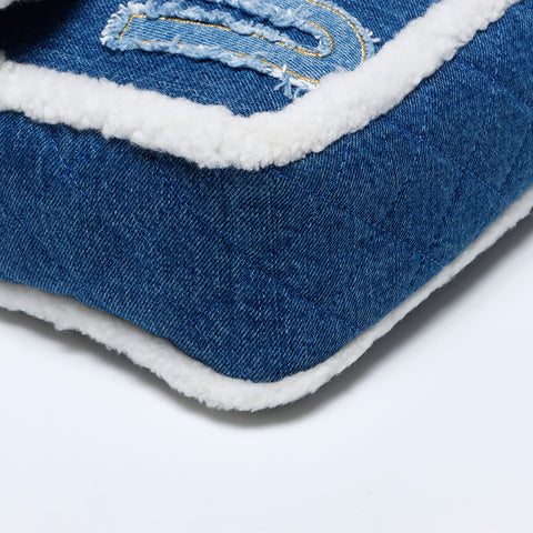 Chanel Chanel 28. Denim Mouton Egypt Line -Umhängetasche Blau WS9714