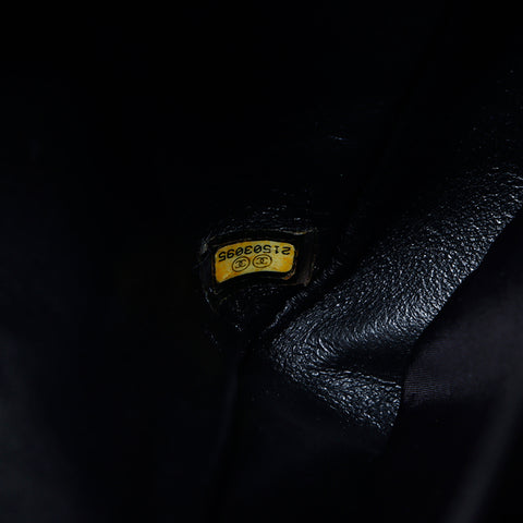CHANEL Nr. 21 Lammleder Matelasse Umhängetasche schwarz WS9721