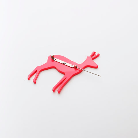 CHANEL 01A Reindeer Brooch pink WS9747