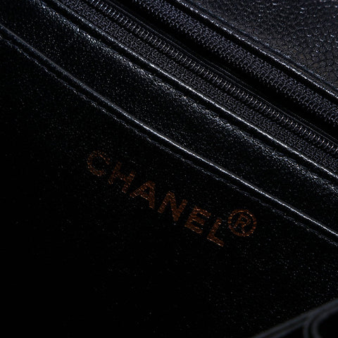 シャネル CHANEL 4番台 キャビアスキン マトラッセ ショルダーバッグ ブラック WS9893