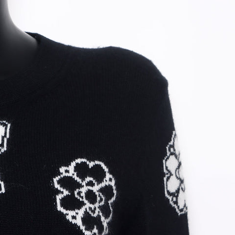 Chanel Ribbon Camellia Long Sleeve Knit Siz e:40 Sweater Black WS10456