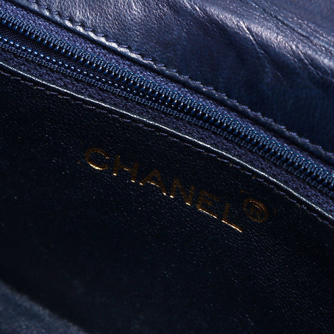 Chanel Camellia Matelasse Velor Umhängetasche Marine WS12250
