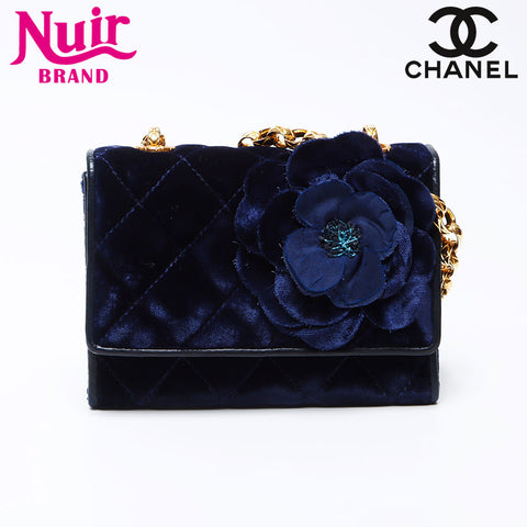 Chanel Camellia Matelasse Velor Umhängetasche Marine WS12250