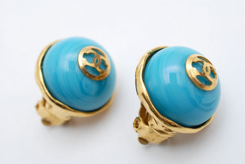 CHANEL Vintage Coco Mark Heart Earrings Gold Blue Stone 95P