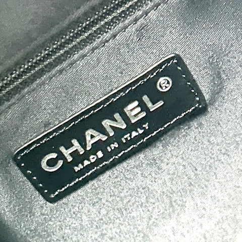 シャネル CHANEL ターンロック ダブルポケット バックパック チェーン ラムレザー  17番台 リュック・デイパック ブラック WS2992