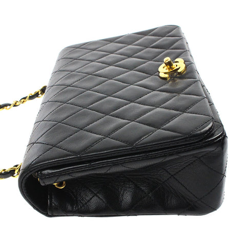 Chanel Chanel Matrasse Sac à bandoulière à volet complet 1er cuir noir P5526