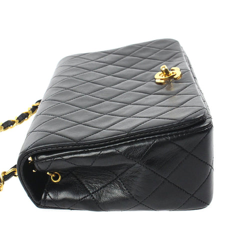 Chanel Chanel Matrasse Sac à bandoulière à volet complet 1er cuir noir P5918