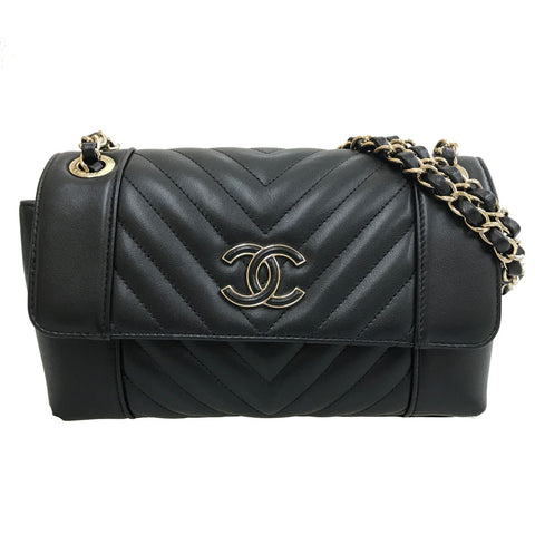 Chanel CHANEL Chevron V Stitch Double Chain Shoulder Bag Leather Black –  NUIR VINTAGE