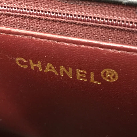 シャネル CHANEL マトラッセ ターンロック チェーン ショルダーバッグ レザー ブラック P12617